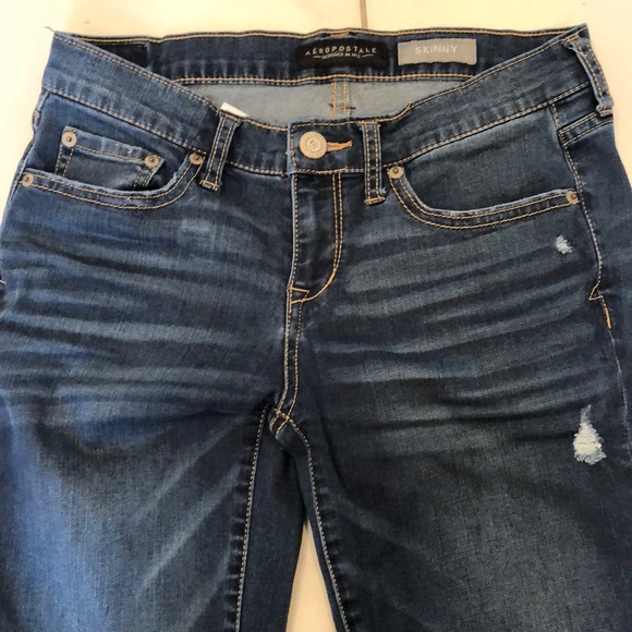 Aeropostale Skinny Jeans - Picture 2 of 6